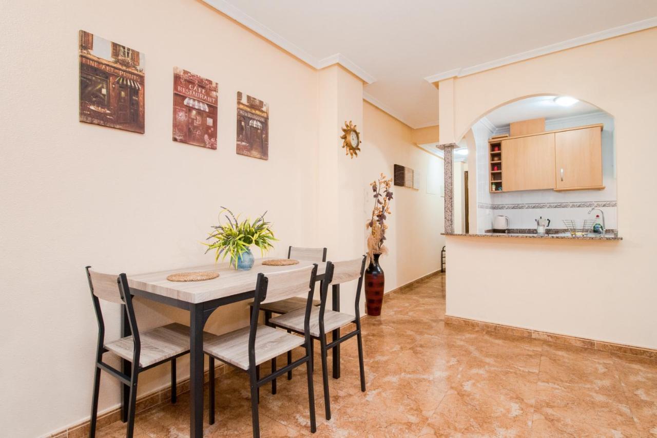 Apartment Tomillo Torrevieja Exteriör bild