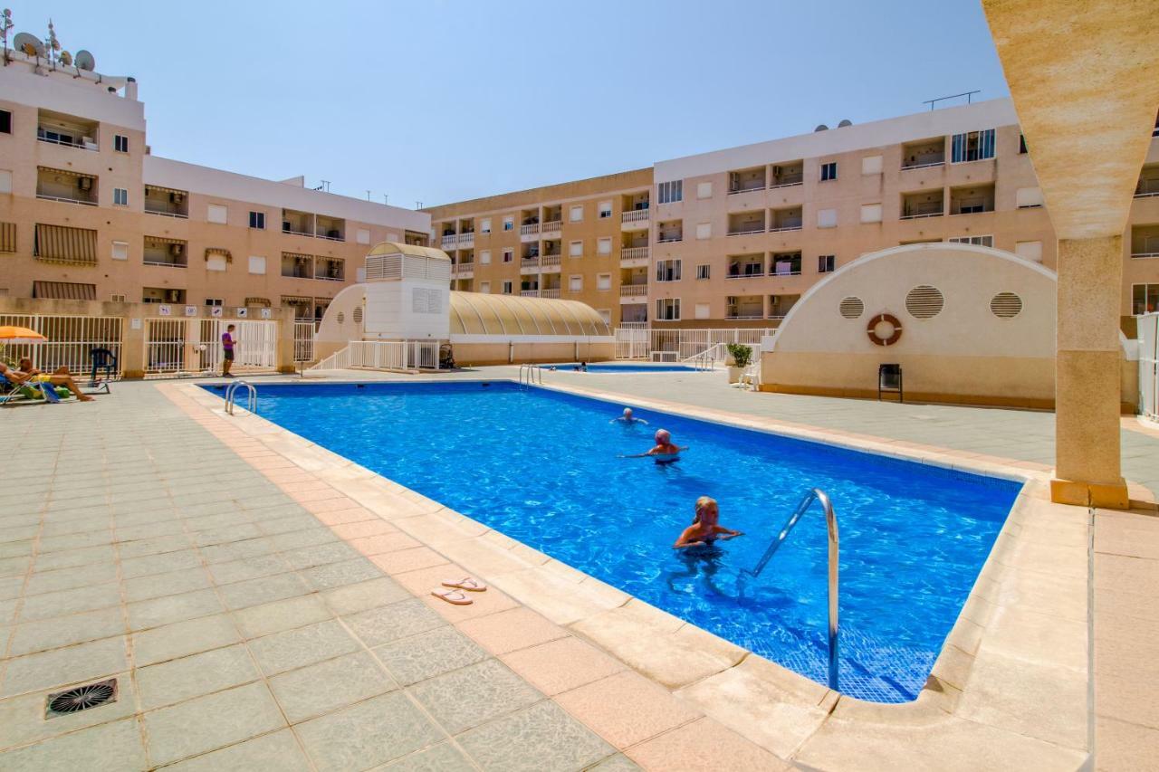 Apartment Tomillo Torrevieja Exteriör bild